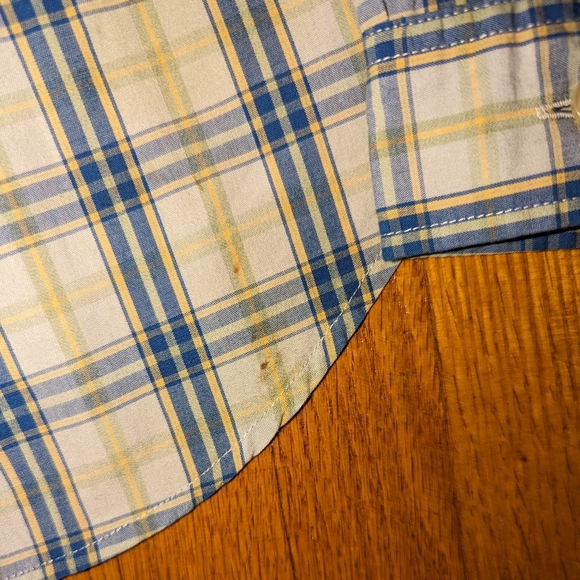 Men Lacoste button up shirt size medium - Picture 7 of 7